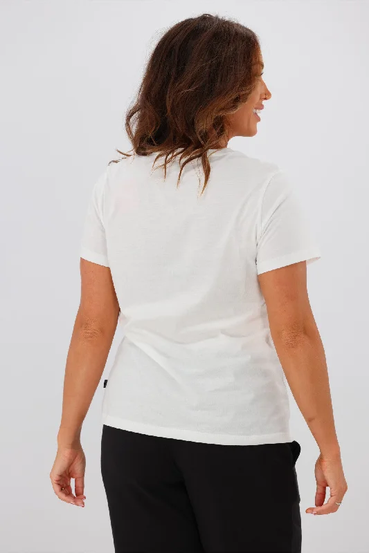 puma-ess-blossom-script-tee-white
